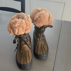 Sperry Tan and Black Combat Boots